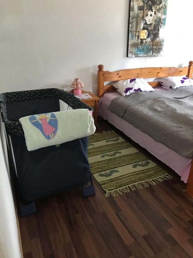Vacker Hus I Naturen Fröseke Esterno foto
