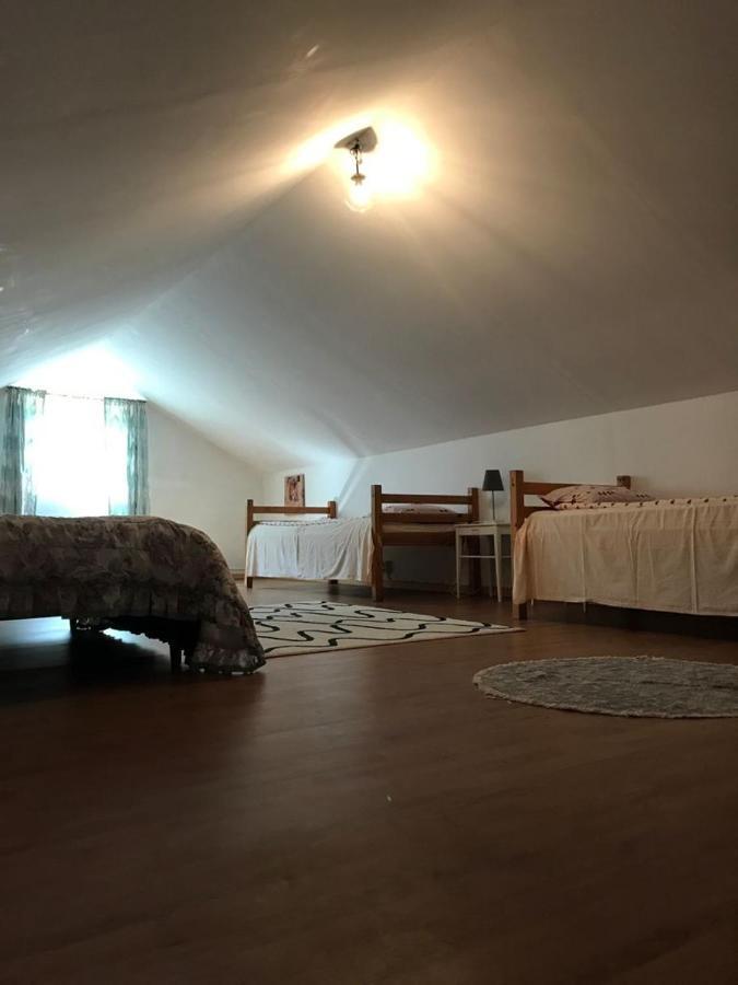 Vacker Hus I Naturen Fröseke Esterno foto